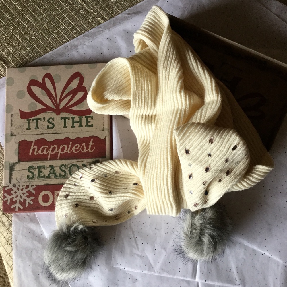 BETSEY JOHNSON POM POM SCARF WITH JEWEL ACCENTS